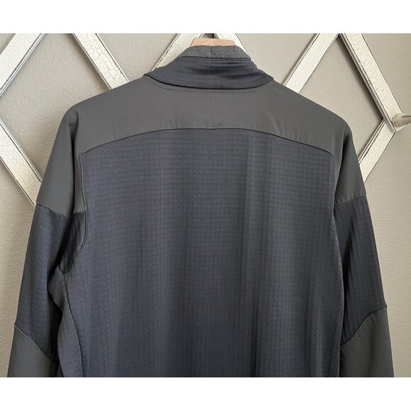 Patagonia Men's L Long-Sleeved R1 Field 1/2 Zip Pullover 52720 Gray *LOGO* - Picture 7 of 8
